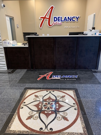 Imagen de los interiores del Hotel Astoria Delancy Inn and Suites. Foto 18