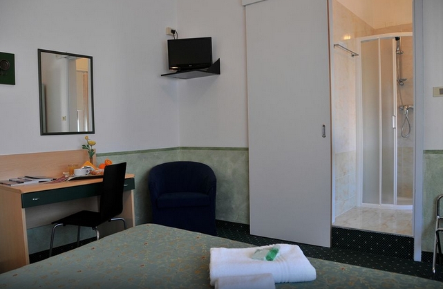 Imagen general del Hotel Astoria, Desenzano del Garda. Foto 5