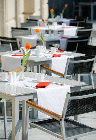 Imagen de los exteriores del Hotel Astoria Designhotel Opatija. Foto 14