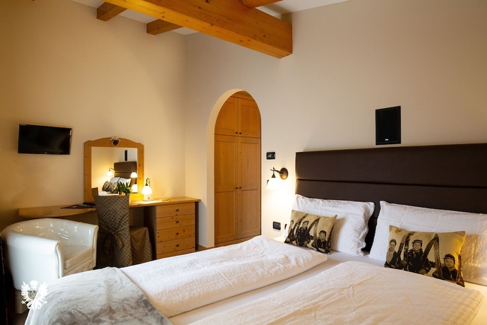 Imagen de la habitación del Hotel Astoria, Fiera di Primiero. Foto 4