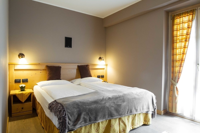 Imagen de la habitación del Hotel Astoria, Fiera di Primiero. Foto 9
