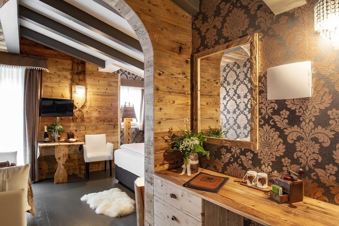 Imagen de la habitación del Hotel Astoria, Fiera di Primiero. Foto 13