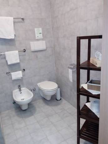 Imagen de la habitación del Hotel Astoria Gallarate. Foto 8