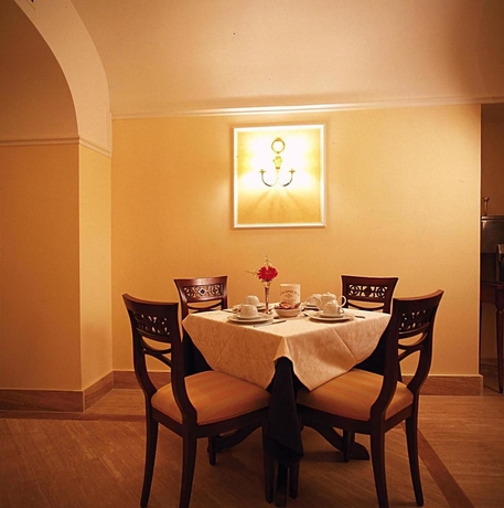 Imagen del bar/restaurante del Hotel Astoria Garden. Foto 4