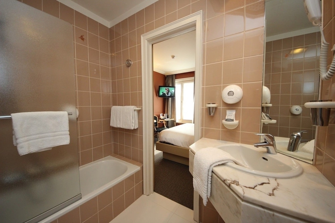 Imagen de la habitación del Hotel Astoria Gent. Foto 18
