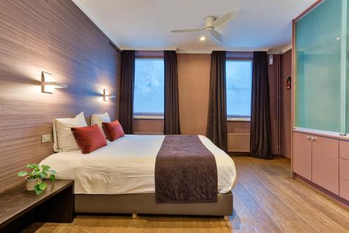 Imagen de la habitación del Hotel Astoria Gent. Foto 7