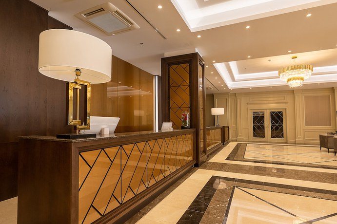 Imagen de los interiores del Hotel Astoria Grand Hotel. Foto 16