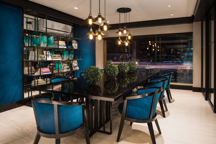 Imagen del bar/restaurante del Hotel Astoria Greenbelt. Foto 4