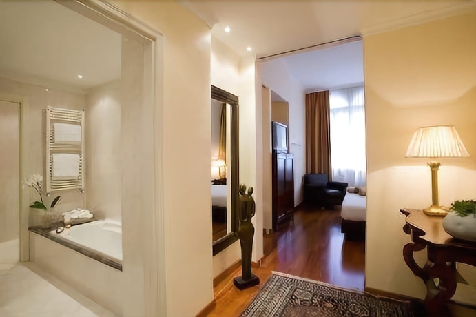 Imagen de la habitación del Hotel Astoria Italia. Foto 4