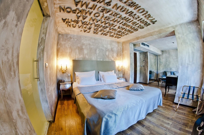 Imagen de los interiores del Hotel Astoria Kotor. Foto 8