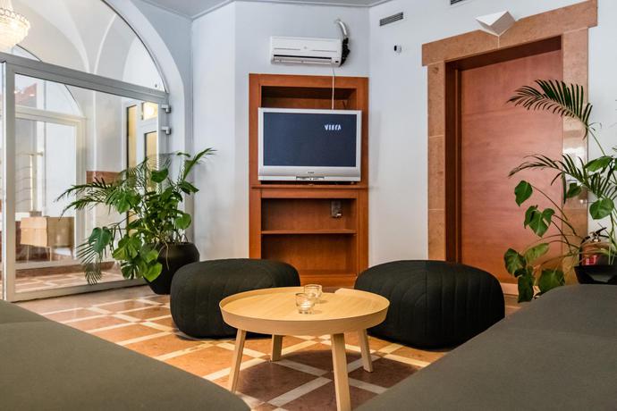 Imagen general del Hotel Astoria, Malmo. Foto 8