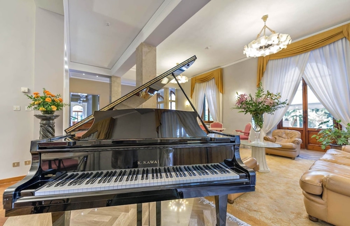 Imagen de los interiores del Hotel Astoria, Montecatini Terme. Foto 15