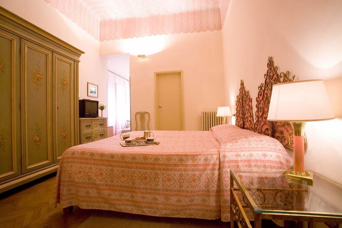 Imagen de la habitación del Hotel Astoria, Montecatini Terme. Foto 13