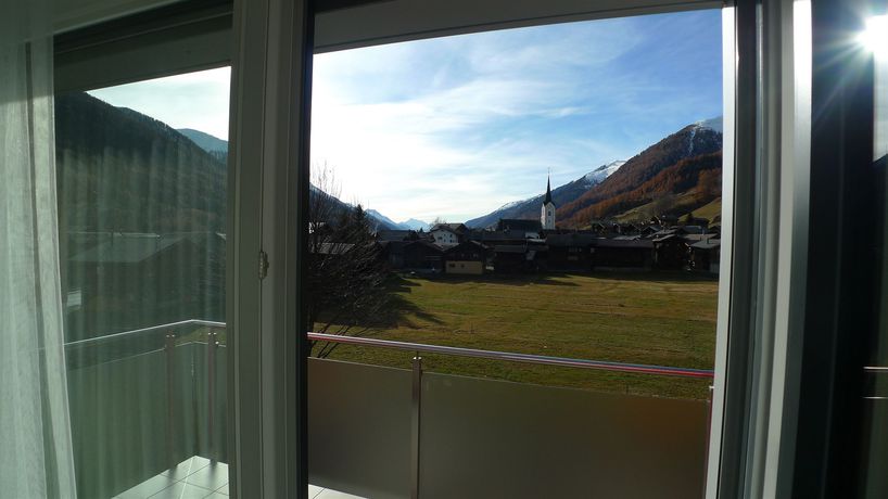 Imagen de la habitación del Hotel Astoria, Obergoms. Foto 9