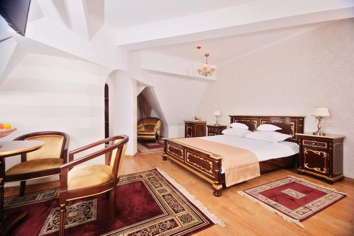 Imagen de la habitación del Hotel Astoria, Oradea. Foto 5
