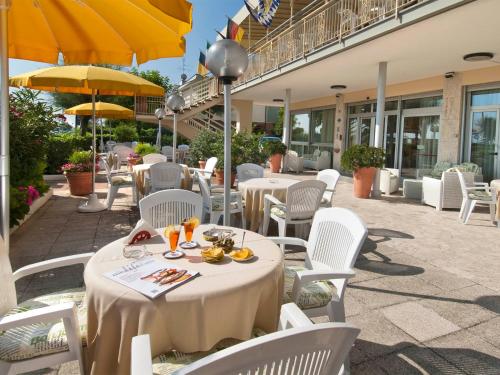 Imagen general del Hotel Astoria, Pinarella di Cervia. Foto 3