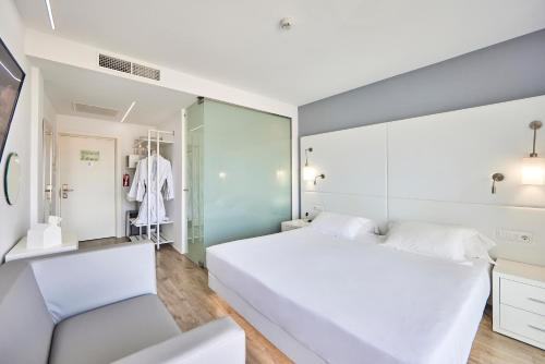 Imagen de la habitación del Hotel Astoria Playa - Adults Only. Foto 4