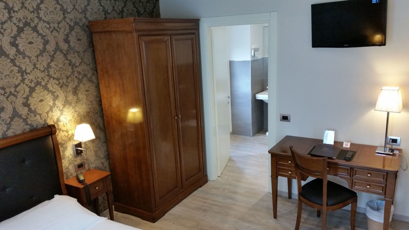 Imagen de la habitación del Hotel Astoria Rapallo. Foto 12