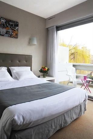 Imagen de la habitación del Hotel Astoria, SAINT ETIENNE. Foto 11