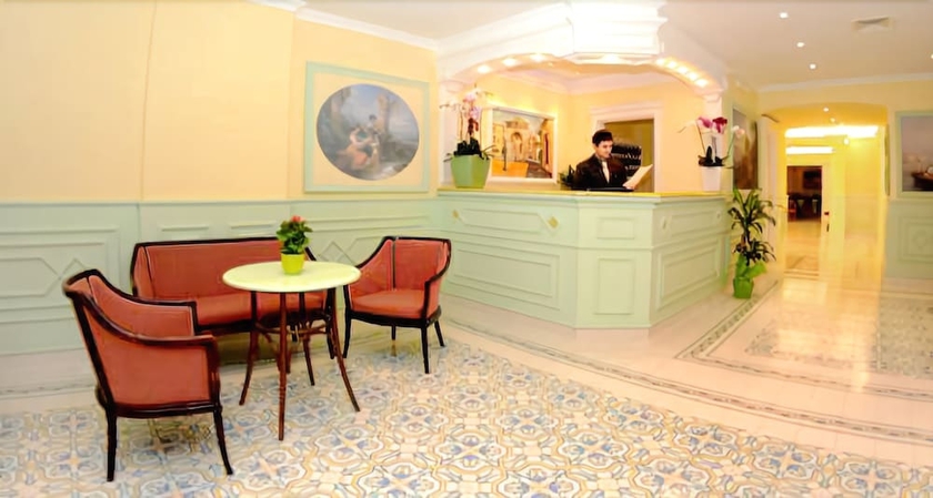 Imagen de los interiores del Hotel Astoria Sorrento. Foto 15