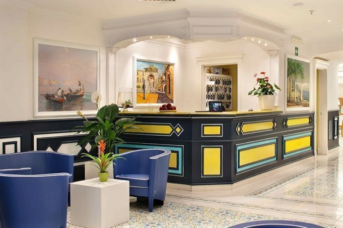Imagen de los interiores del Hotel Astoria Sorrento. Foto 17