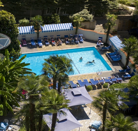 Imagen de la piscina del Hotel Astoria, Stresa. Foto 18