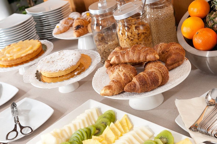 Imagen del bar/restaurante del Hotel Astoria Suite, Rimini. Foto 2