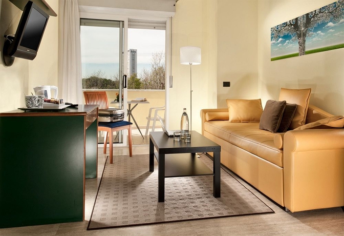 Imagen de los interiores del Hotel Astoria Suite, Rimini. Foto 12