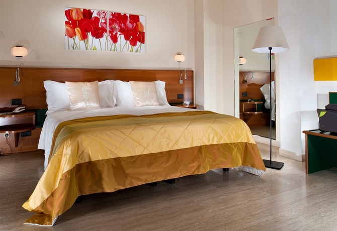 Imagen de la habitación del Hotel Astoria Suite, Rimini. Foto 9