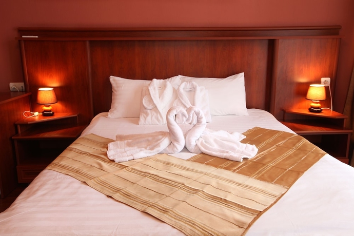 Imagen de la habitación del Hotel Astoria, Tbilisi. Foto 8