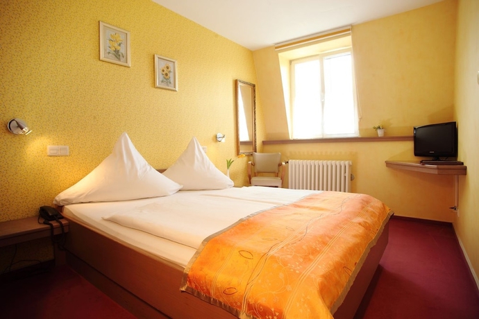 Imagen de la habitación del Hotel Astoria Trier. Foto 8