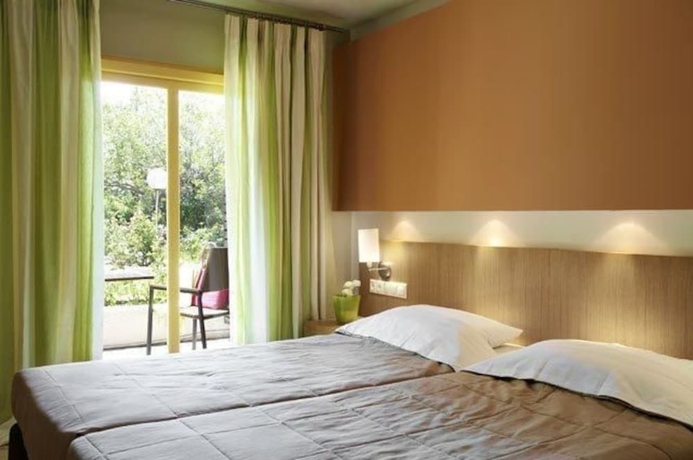 Imagen de la habitación del Hotel Astoria, Troulos. Foto 5