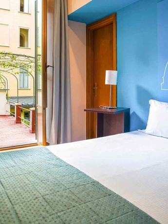 Imagen de la habitación del Hotel Astoria, Tur&iacute;n. Foto 6