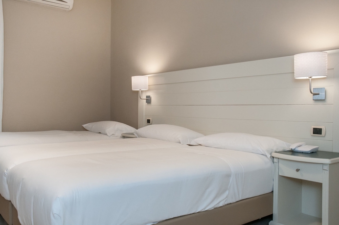 Imagen de la habitación del Hotel Astoria Vico. Foto 14