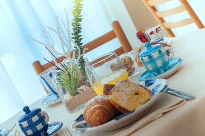 Imagen del bar/restaurante del Hotel Astoria Vico. Foto 11