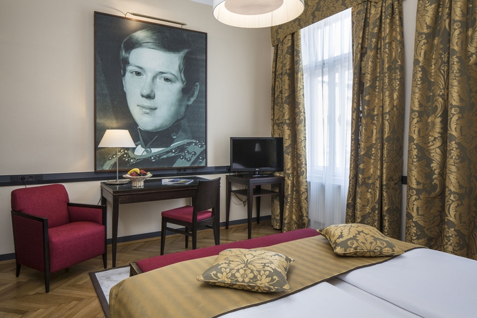 Imagen de la habitación del Hotel Astoria Vienna, Curio Collection by Hilton. Foto 5