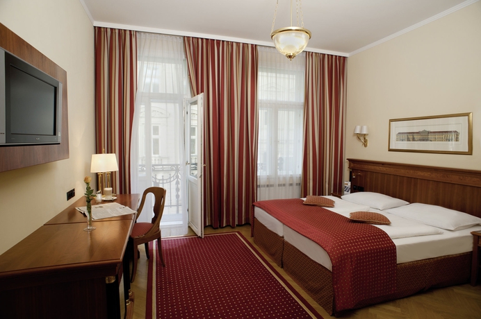 Imagen de la habitación del Hotel Astoria Vienna, Curio Collection by Hilton. Foto 9