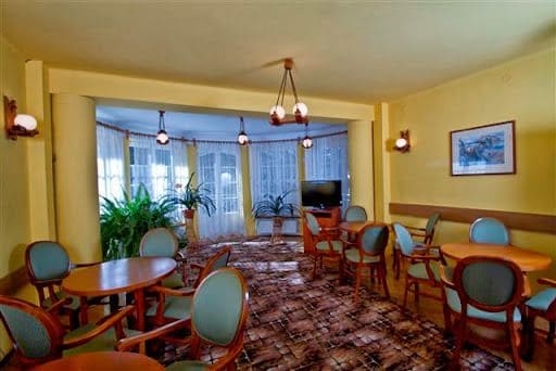 Imagen del bar/restaurante del Hotel Astoria - Willa Literat&oacute;w. Foto 7