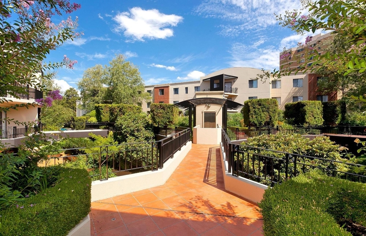Imagen de los exteriores del Hotel Astra Apartments - The Griffin. Foto 13