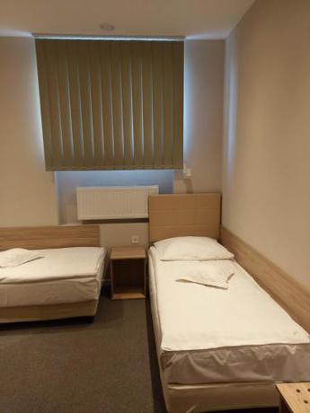 Imagen general del Hotel Astra, Dabrowa Gornicza. Foto 4