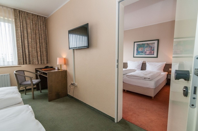 Imagen de la habitación del Hotel Astra, Dusseldorf. Foto 13