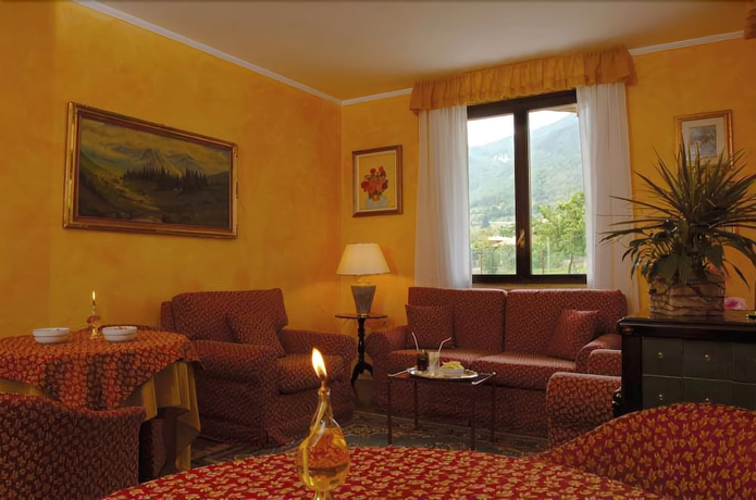 Imagen de la habitación del Hotel Astra, Gardola. Foto 4