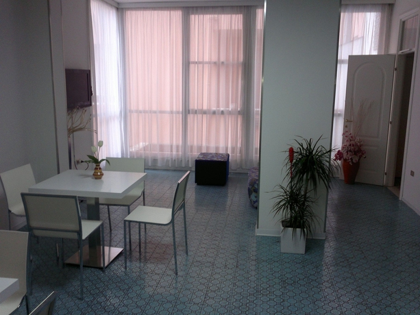 Imagen de los interiores del Hotel Astra, Misano Adriatico. Foto 11