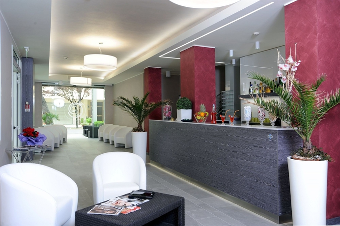 Imagen de los interiores del Hotel Astra, Misano Adriatico. Foto 12