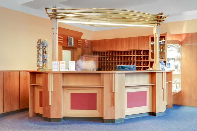 Imagen de los interiores del Hotel Astra, Praga. Foto 15