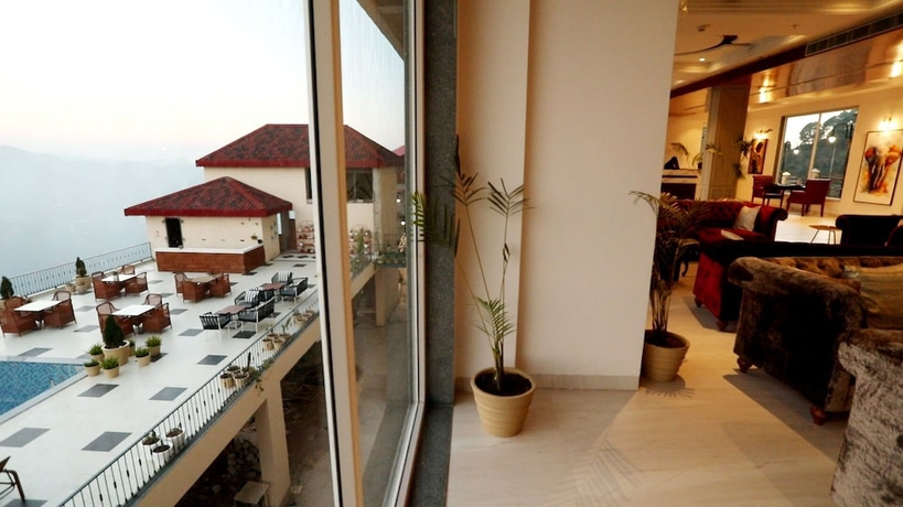 Imagen de los interiores del Hotel Astra Resort and Caffe Kasauli. Foto 9