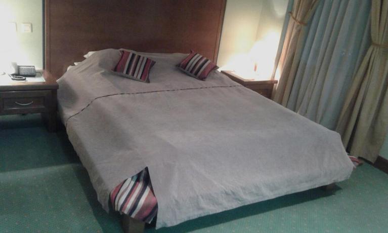 Imagen de la habitación del Hotel Astra Sarajevo. Foto 6