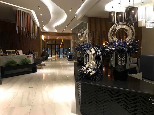 Imagen de los interiores del Hotel Astra Suites Central. Foto 17