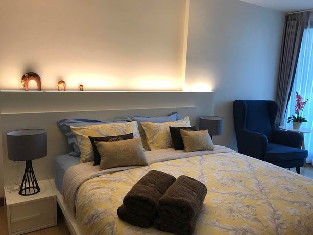 Imagen de la habitación del Hotel Astra Suites Central. Foto 5