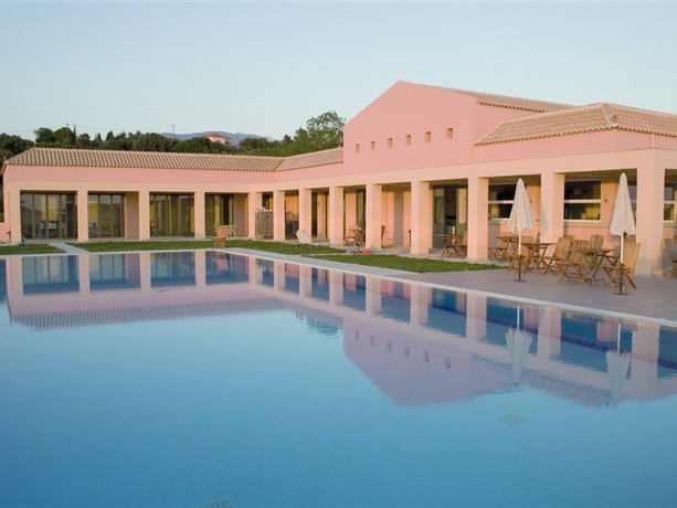 Imagen general del Hotel Astra Village Suites. Foto 8